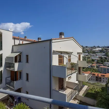 Spacious With Terrace By Wonderful Italy